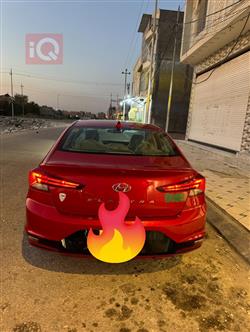 هیوندای ئەلەنترا